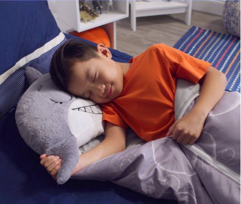 Sac de couchage peluche transformable en coussin | Aguavena